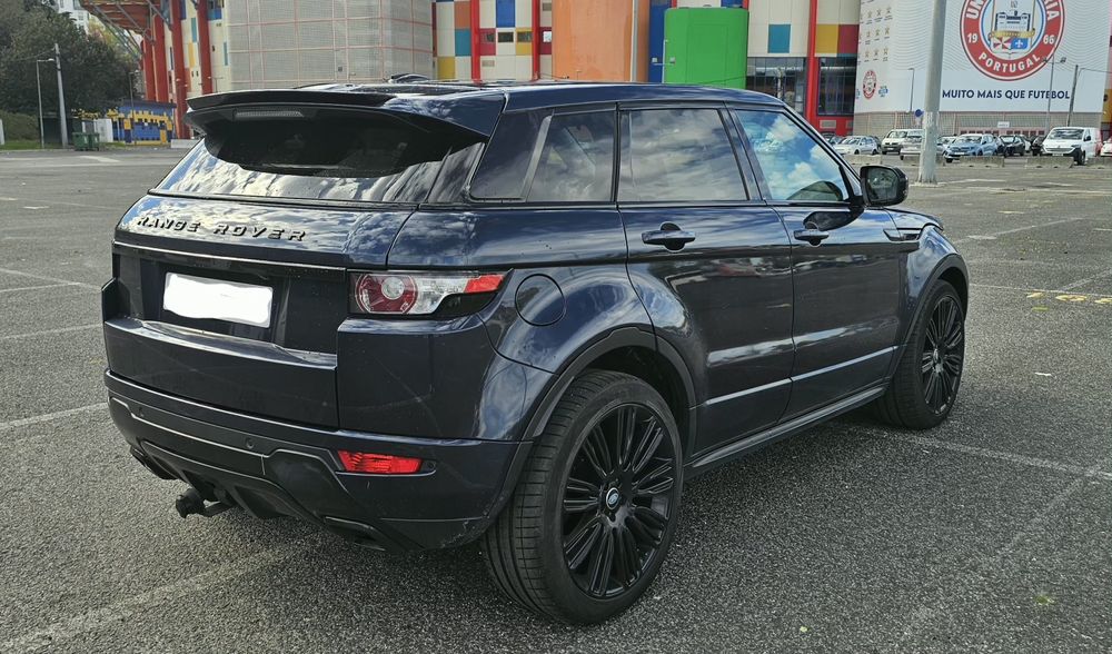 Range rover evoque sport