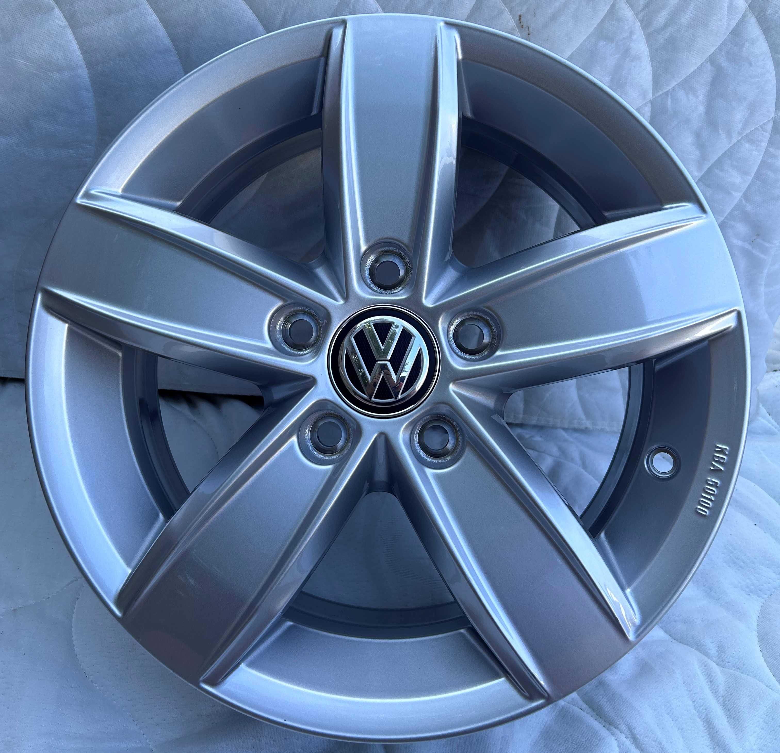 alufelgi 15 VW Golf VI VII Bora Caddy Passat nowe Corvara