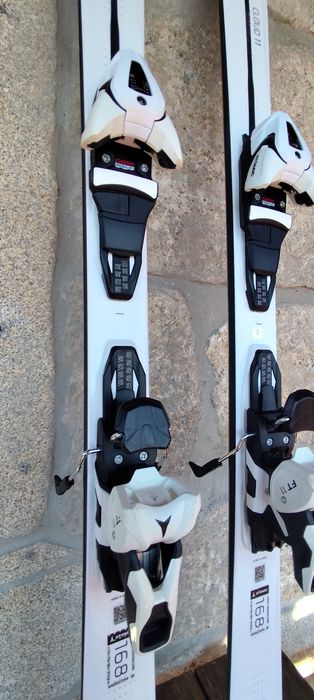 Novos esquis "carving"