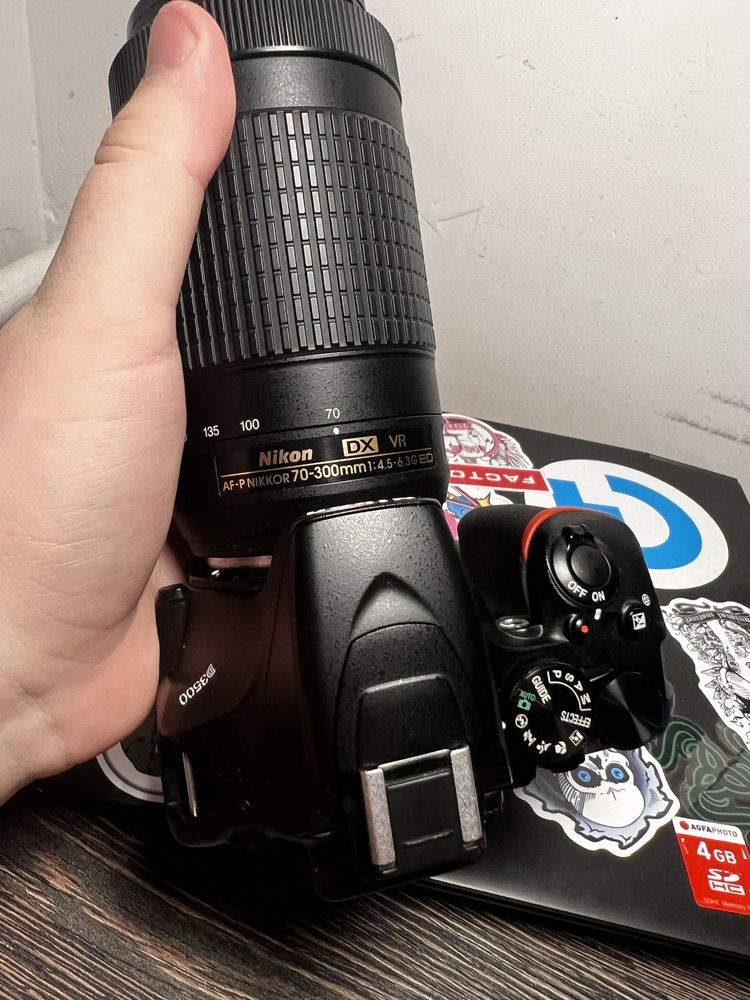 Nikon d3500 + dwa obiektywy i akcesoria