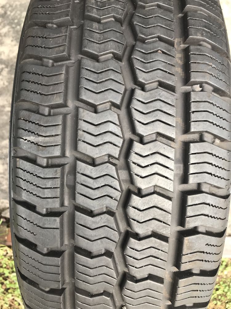 205/65R16CR16C YOKOHAMA BluEarth-Van All Season RY61. 1шт