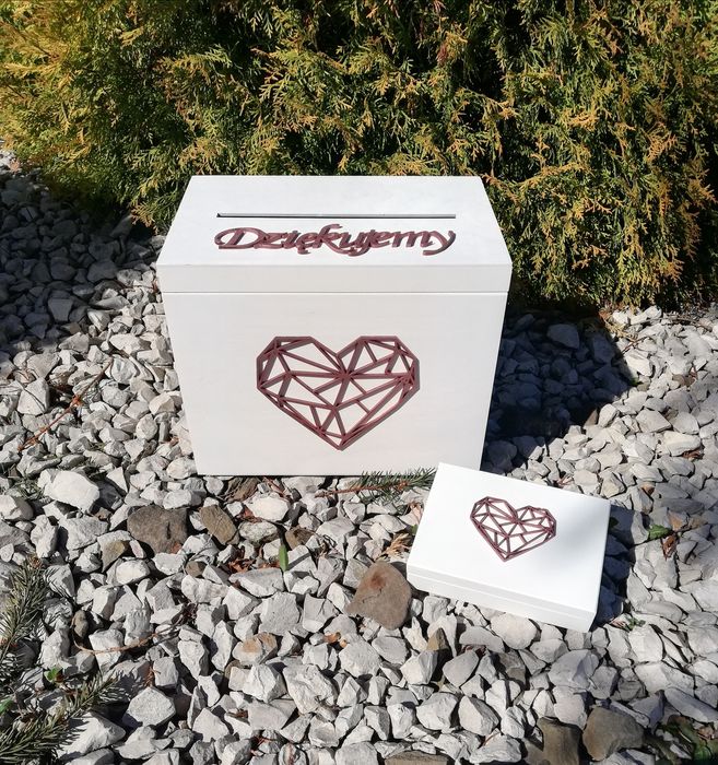 Pudełko na koperty i pudełko na obrączki