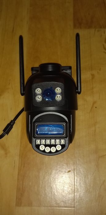 Уценённая камера видеонаблюдения Besder A20H 10МП 5x Zoom