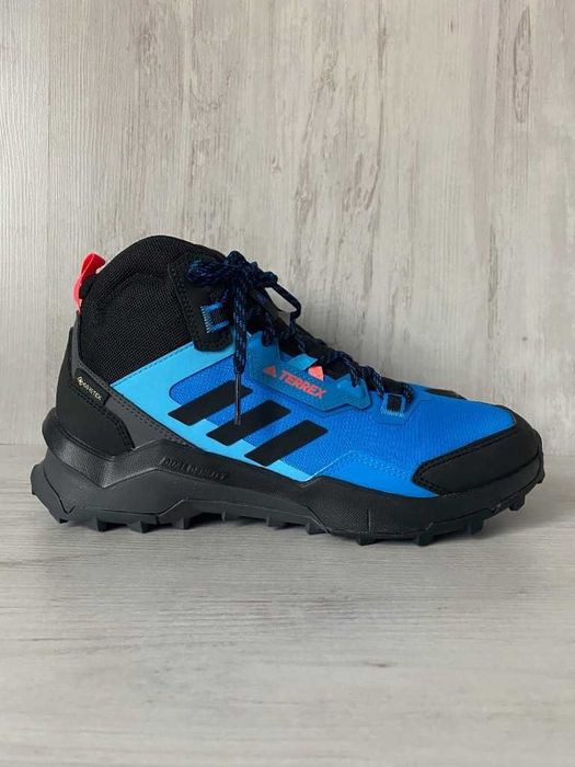 Buty trekkingowe Adidas Terrex AX4 Mid GTX Gore-Tex GZ3003 r. 42