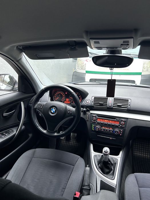 BMW E87 LCI 2011r * 2.0diesel * NOWY ROZRZĄD * 187km * PEŁEN SERWIS