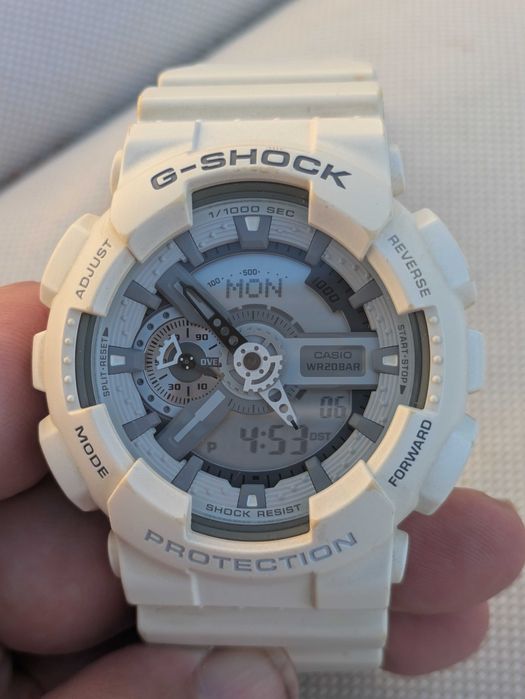 Relogio G-Shock GA 110c Branco
