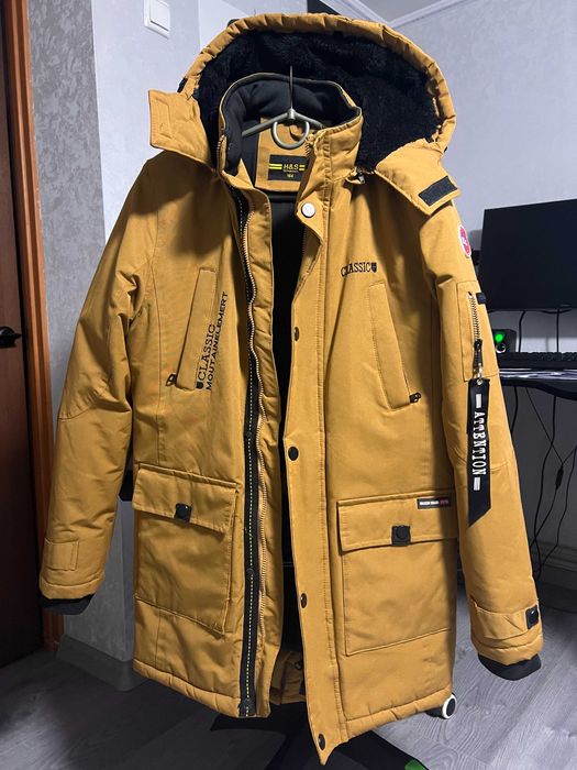 Чоловіча зимова куртка