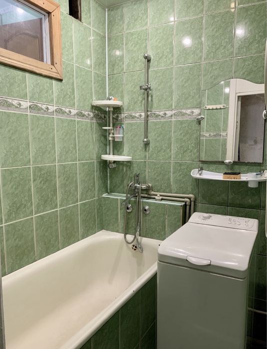 2-кім квартира 52 кв.м2, окремі кімнати, 4 поверх!