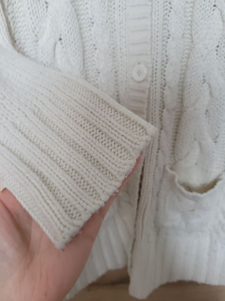 Sweter kremowy gruby splot