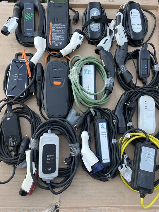 Зарядка для электромобиля.