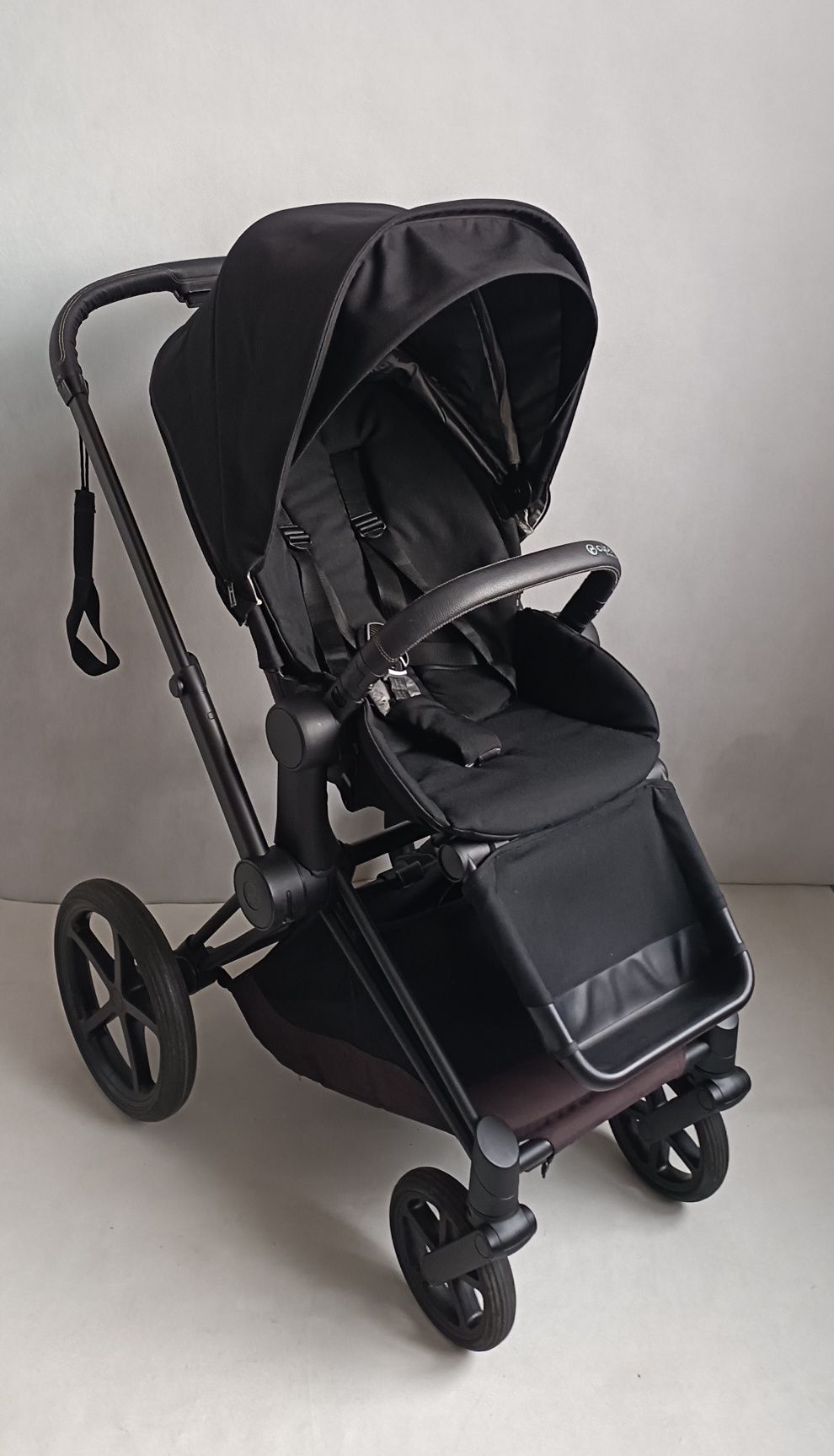 Wózek Cybex Priam 2.0 Black - spacerowka