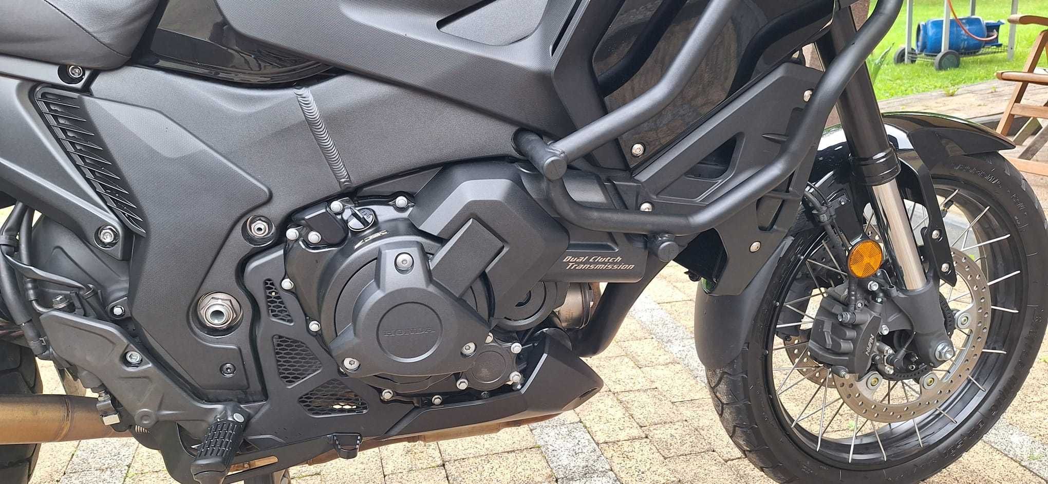 Honda VFR1200X crosstourer DCT przebieg 6800  AKRAPOVIC