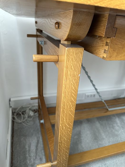 Estirador feito por medida com caixa luz