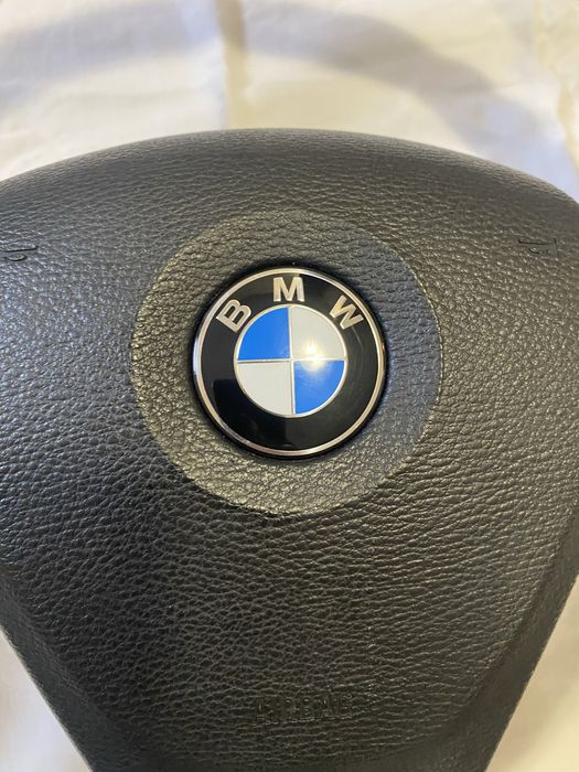 Продам руль. BMW X5 F15