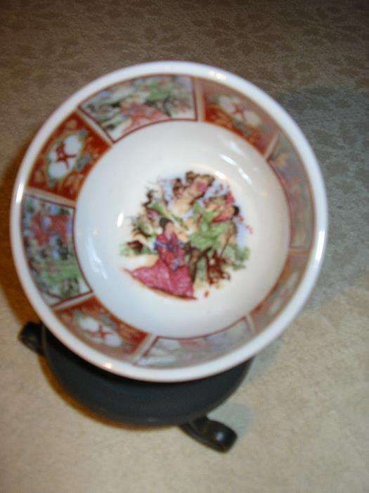 Conjunto de Prato e Taça em louça chinesa