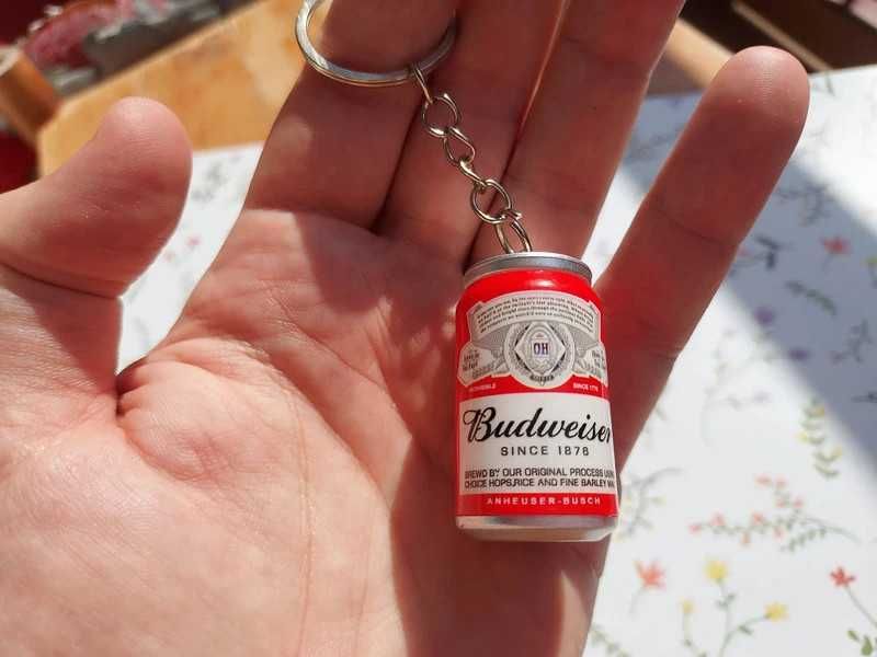 Brelok do kluczy piwko Budweiser