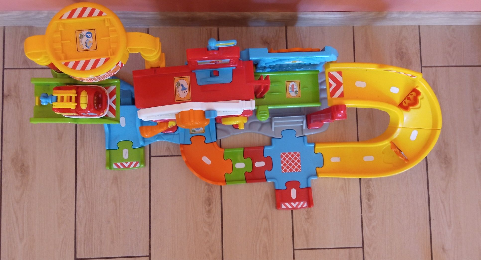 Remiza strażacka VTech Tut Tut
