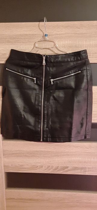 Spódniczka skórzana