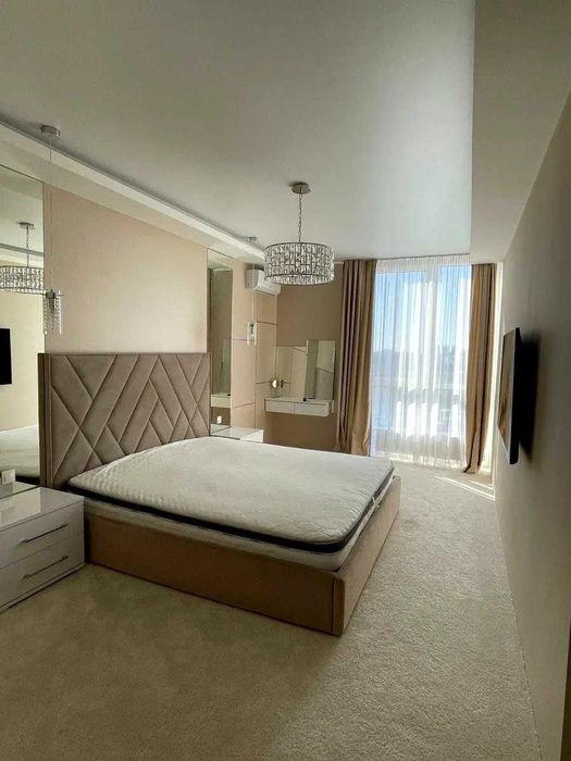 Продаж 2к квартири Салютна 2к1 ЖК Файна Таун Шевченківський р-н