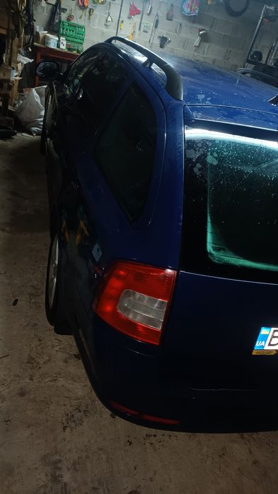 Продам економну шкоду в хорошому стані