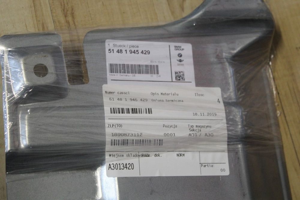 BMW E30 Nowa Osłona Termiczna Tłumika Tył Izolacja Oryginał Części BMA