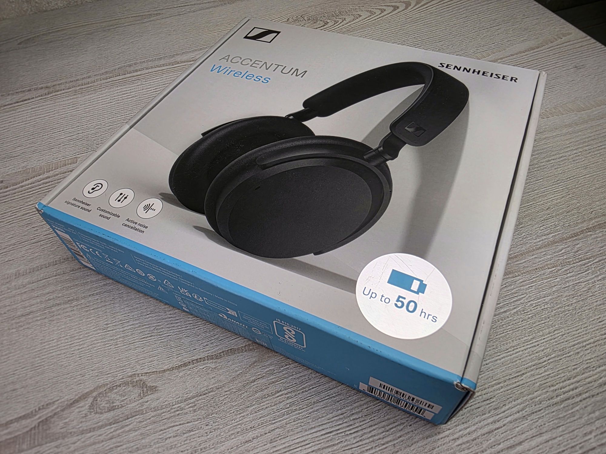 Бездротові навушники Sennheiser ACCENTUM Wireless Black (700174)