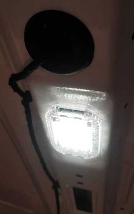плафон ліхтар LED форд транзит оригінал
