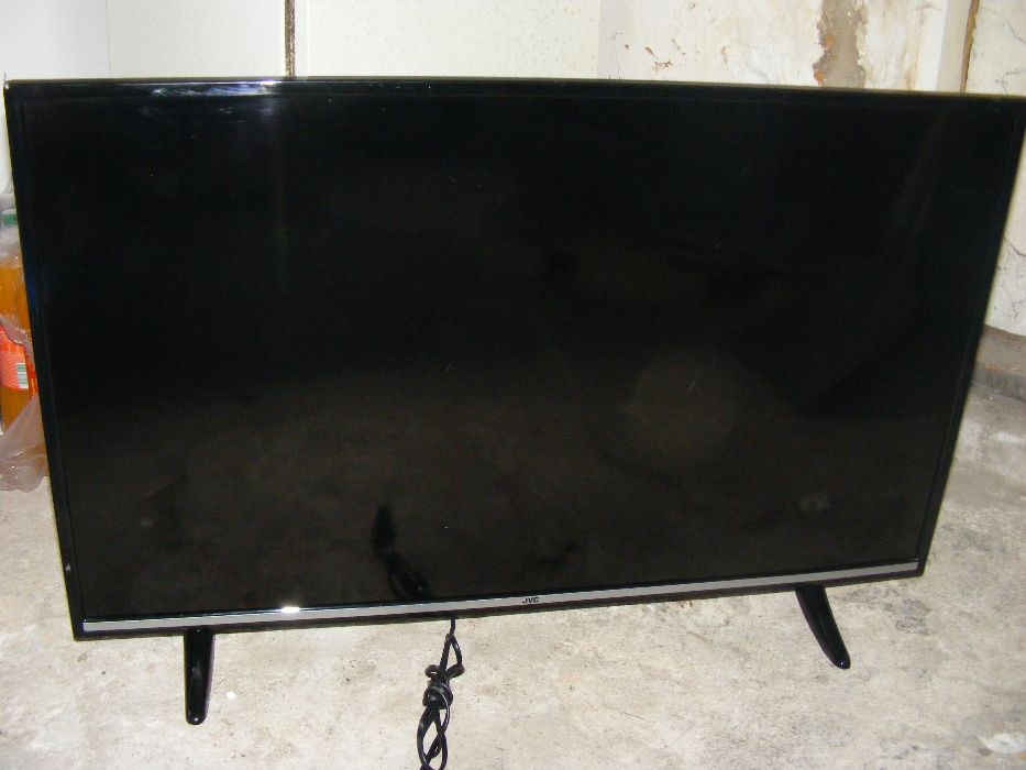 sprzedam TV JVC WIDE LED TV 40cali LT40V550 uszkodzona matryca