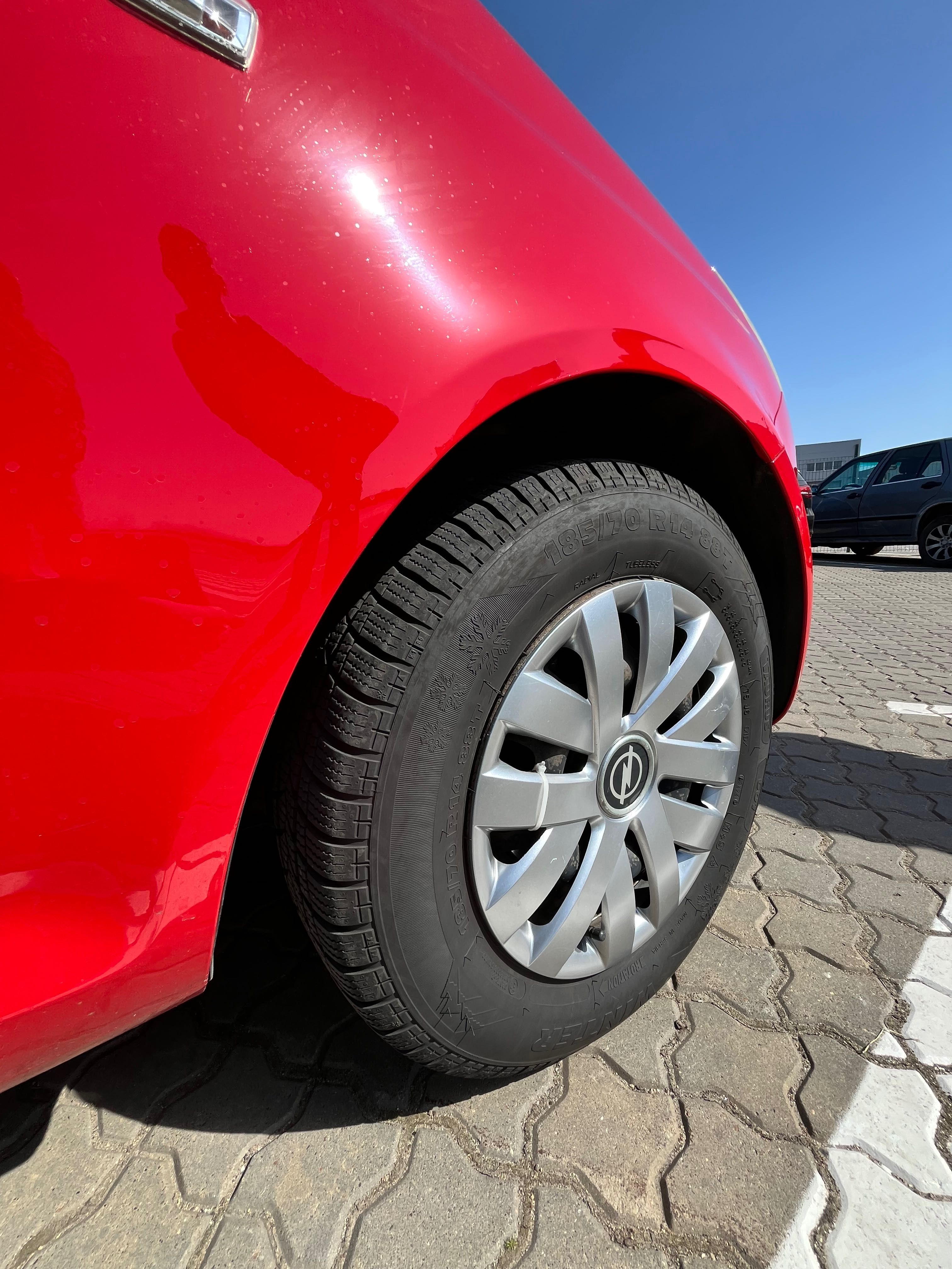 Автомобиль Opel Corsa