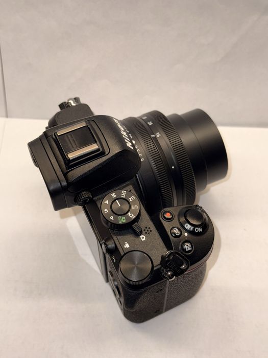 Nikon z 50 з обʼєктивом 16-50 f 3.5:56