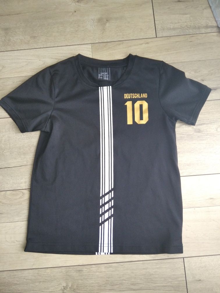 Koszulka sportowa t-shirt dla chłopca kibica rozmiar 134-140 cm