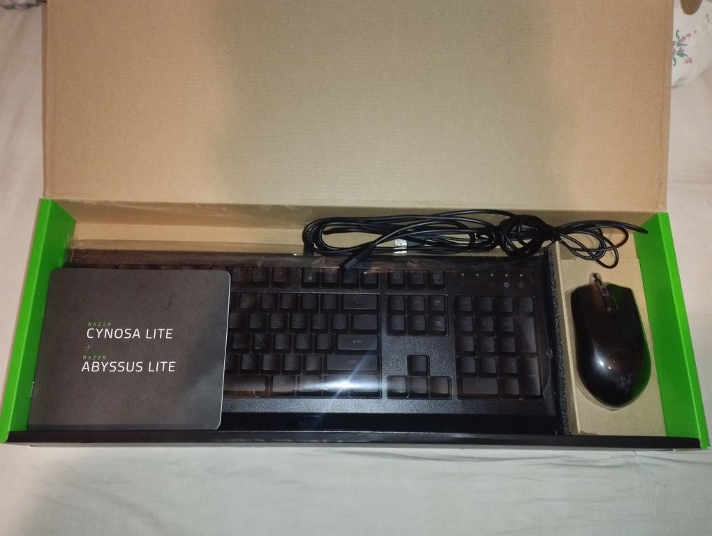 Клавиатура Razer Cynosa Lite + мышка Razer Abyssus Lite