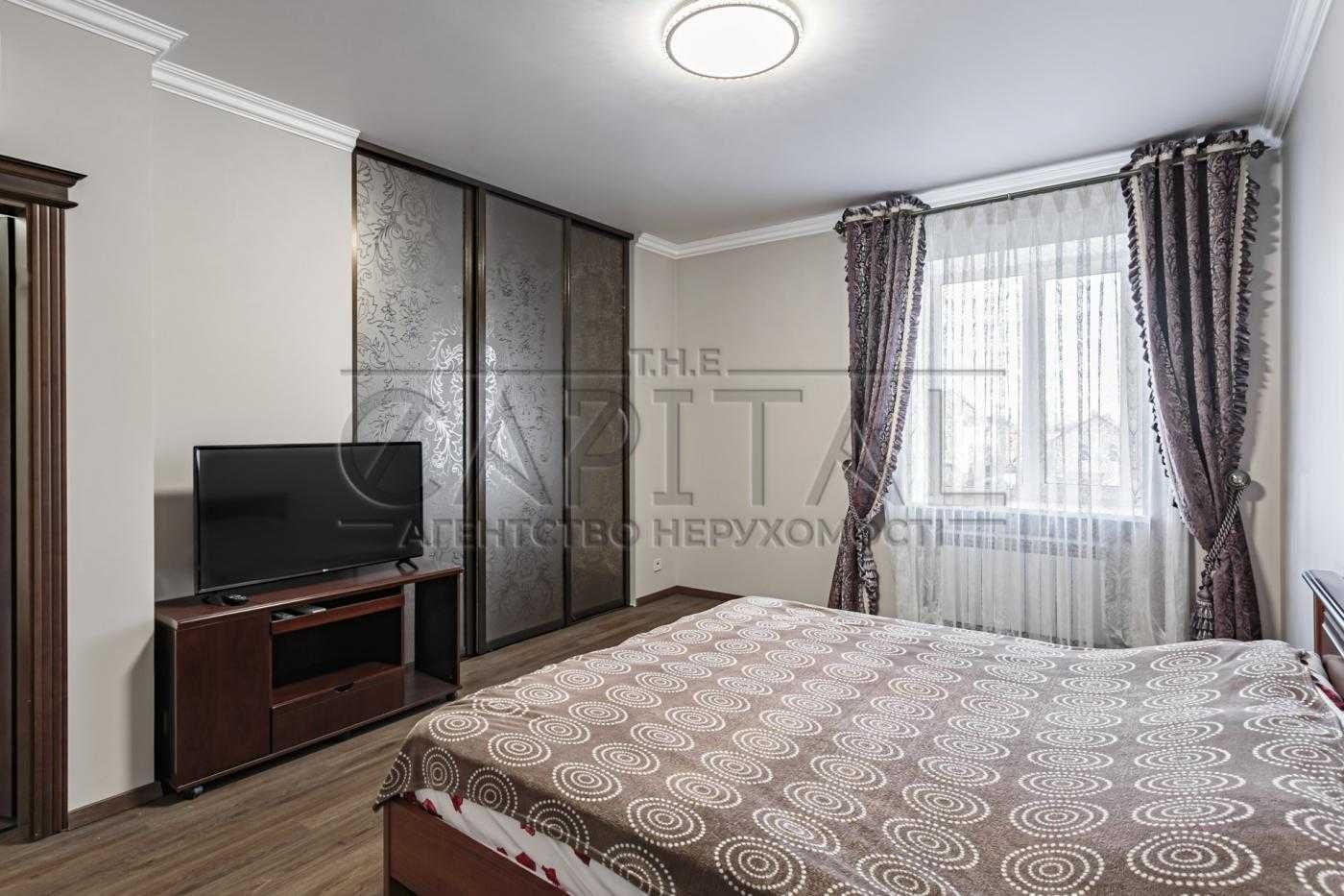 Продаж 2-поверхового будинку, 375 м2, с. Софіївська Борщагівка