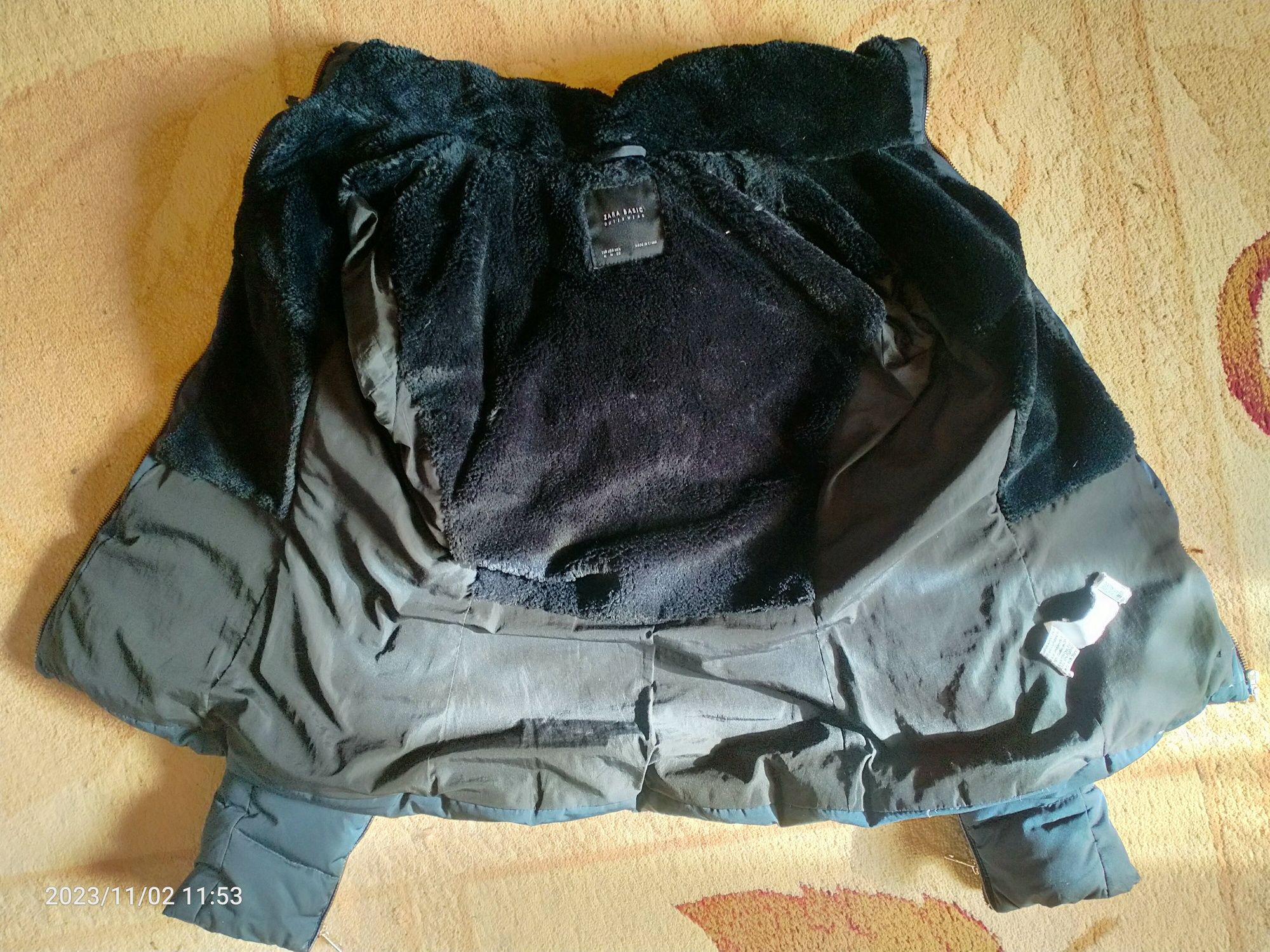 Зимова куртка Zara Basic