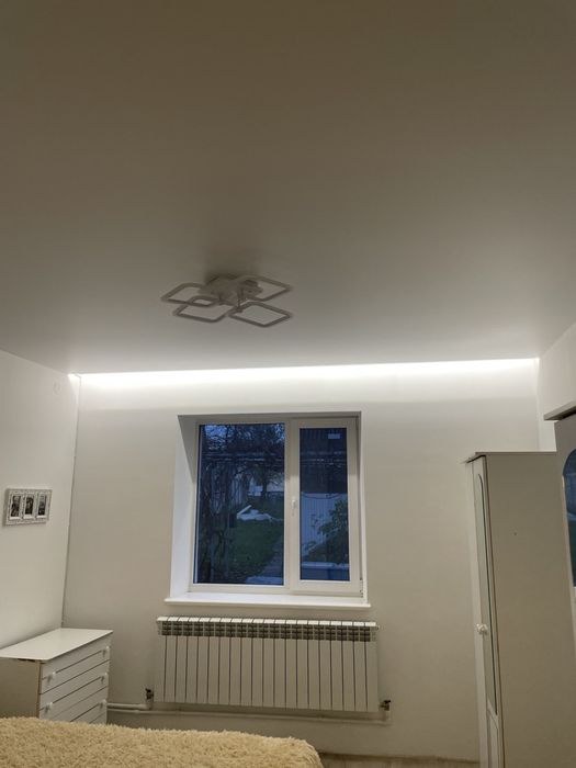 Натяжні стелі матові звягель пістолетний монтаж без пили та бруду