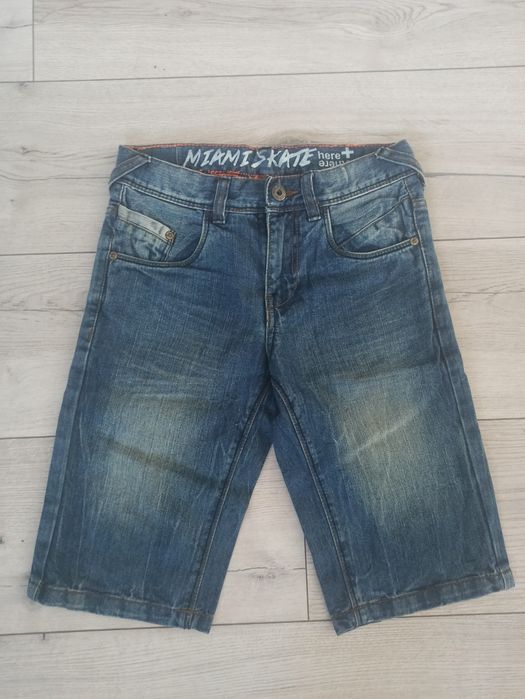 Spodenki jeansowe C&A rozm. 134