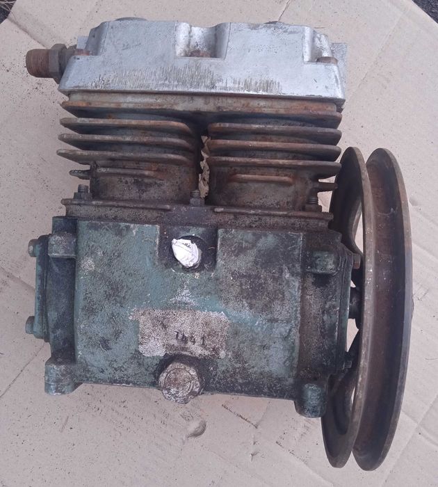 Компресор з Ікаруса