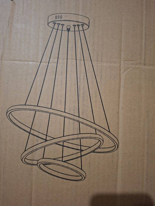 Nowoczesna wisząca lampa z 3 pierścieniami