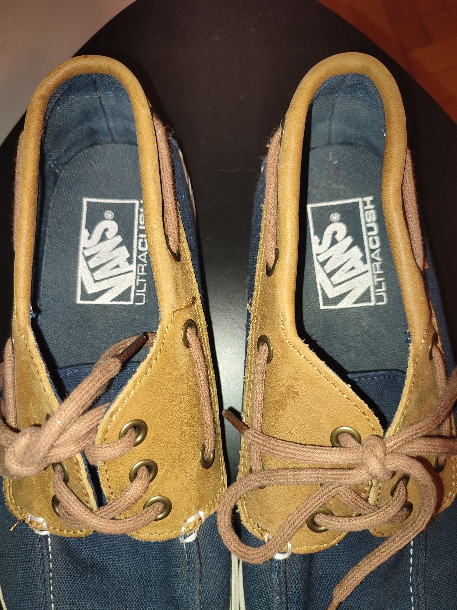 Vans oldskulowe tenisówki marynarskie i trampki skóra plus materiał 39