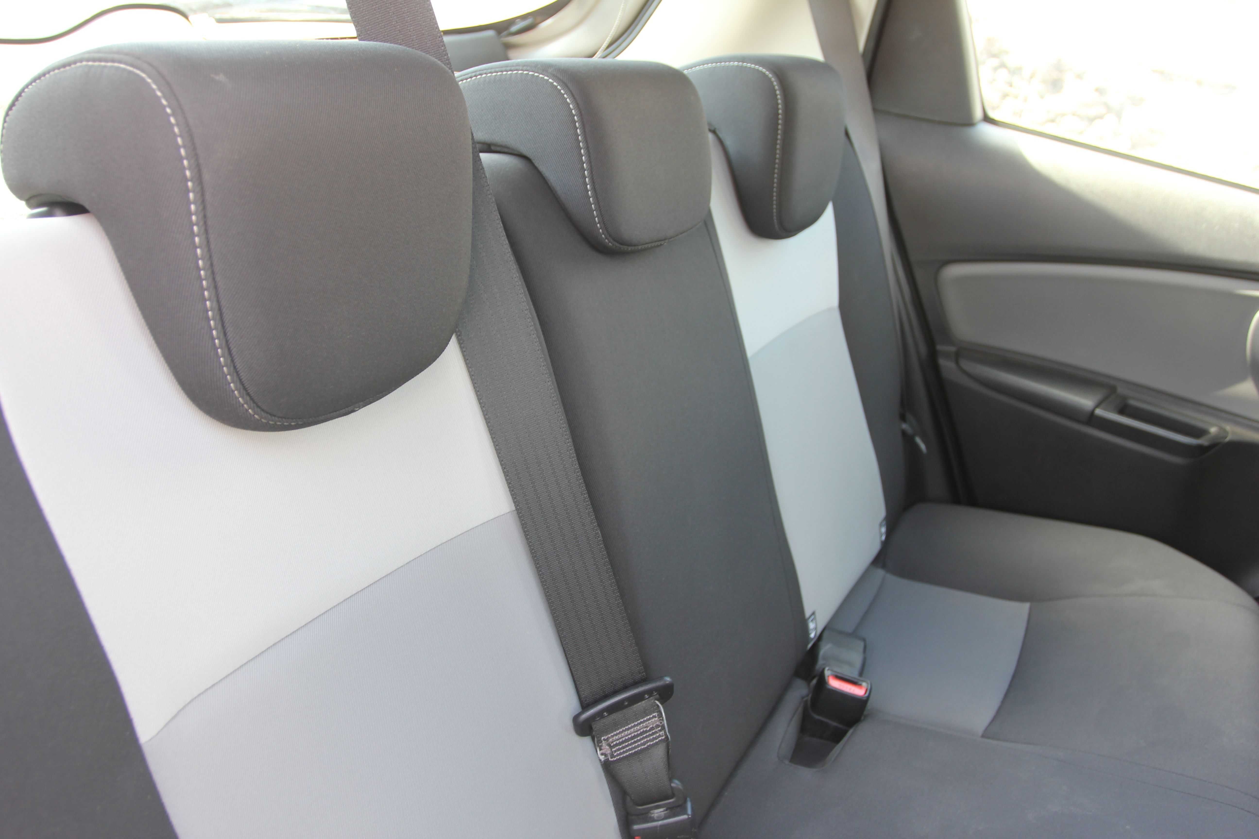 Toyota Yaris 1.4D 5P Comfort + Pack - Excelente Oportunidade