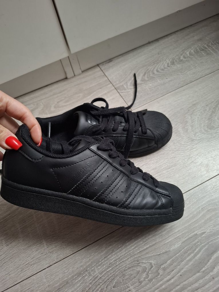 Adidas superstar 35 1/2