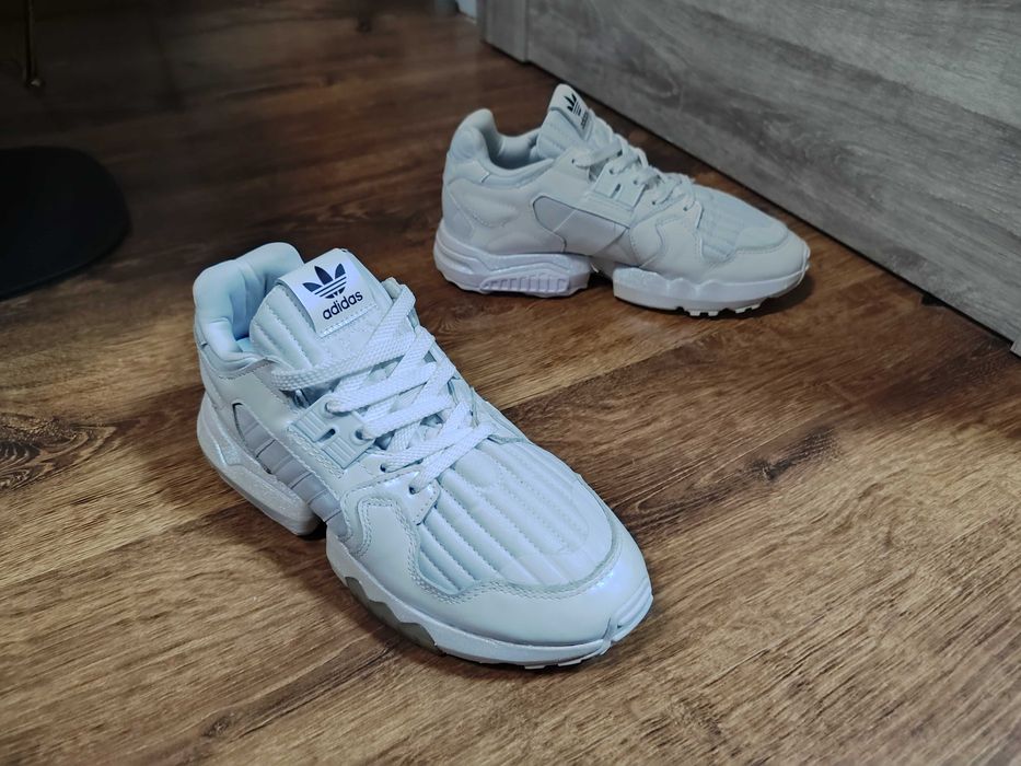 Кроссовки Adidas ZX Torsion W 39р. стелька 25 см.
