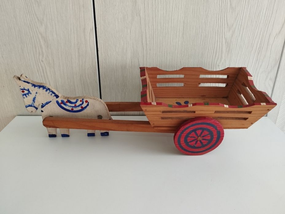 Brinquedo artesanal Carroça