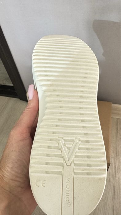 Продам лоферы фирмы Vionic