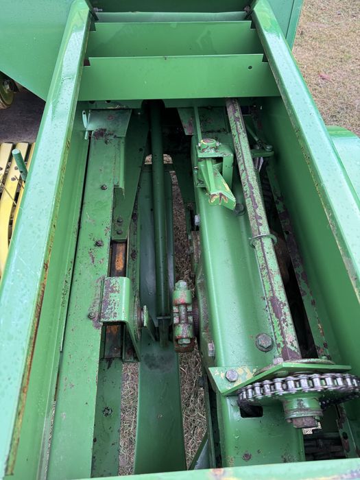 Тюковий Прес підбирач John Deere 330 (як 339, Welger,Sipma,Famarol)