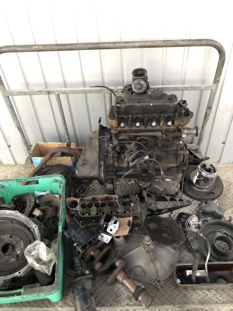 Motor mini 1100 caixa automatica + lote de peças