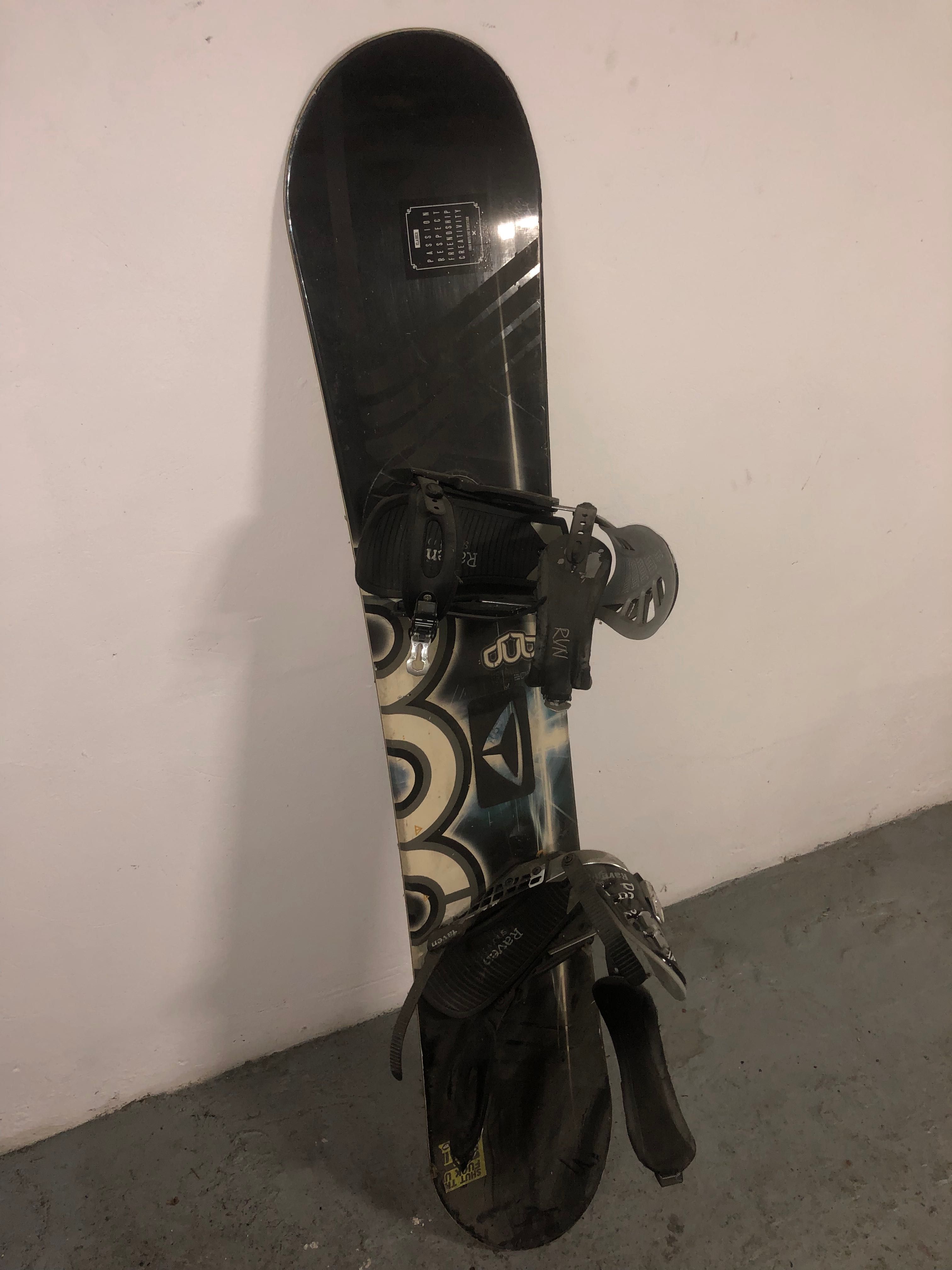 Deska snowboard Dub Metrus 158 cm + wiązania Raven!