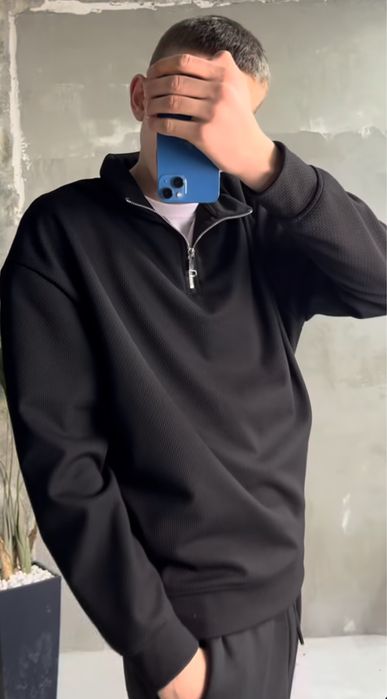 Кофта полузамок.