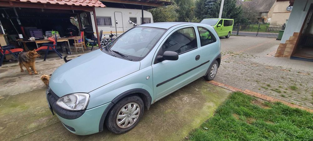 Opel Corsa C 2002r