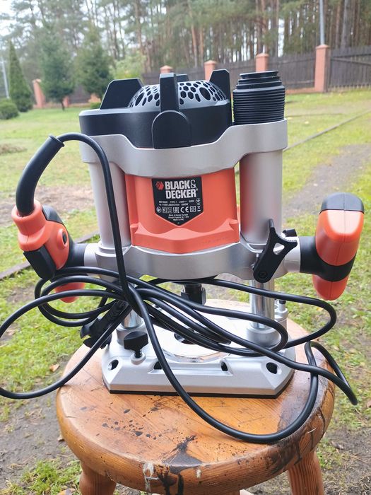 Frezarka Górnowrzecionowa BLACK&DECKER KW 1600 E